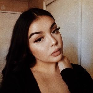 Meet your Posher, Karla